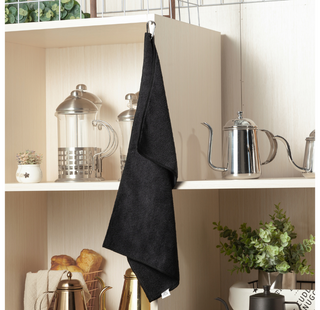 Cleaning cloth with hook